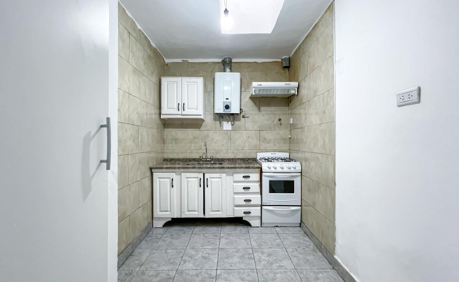 Foto de PH 2 dormitorios Alquiler - Munro, imagen 4