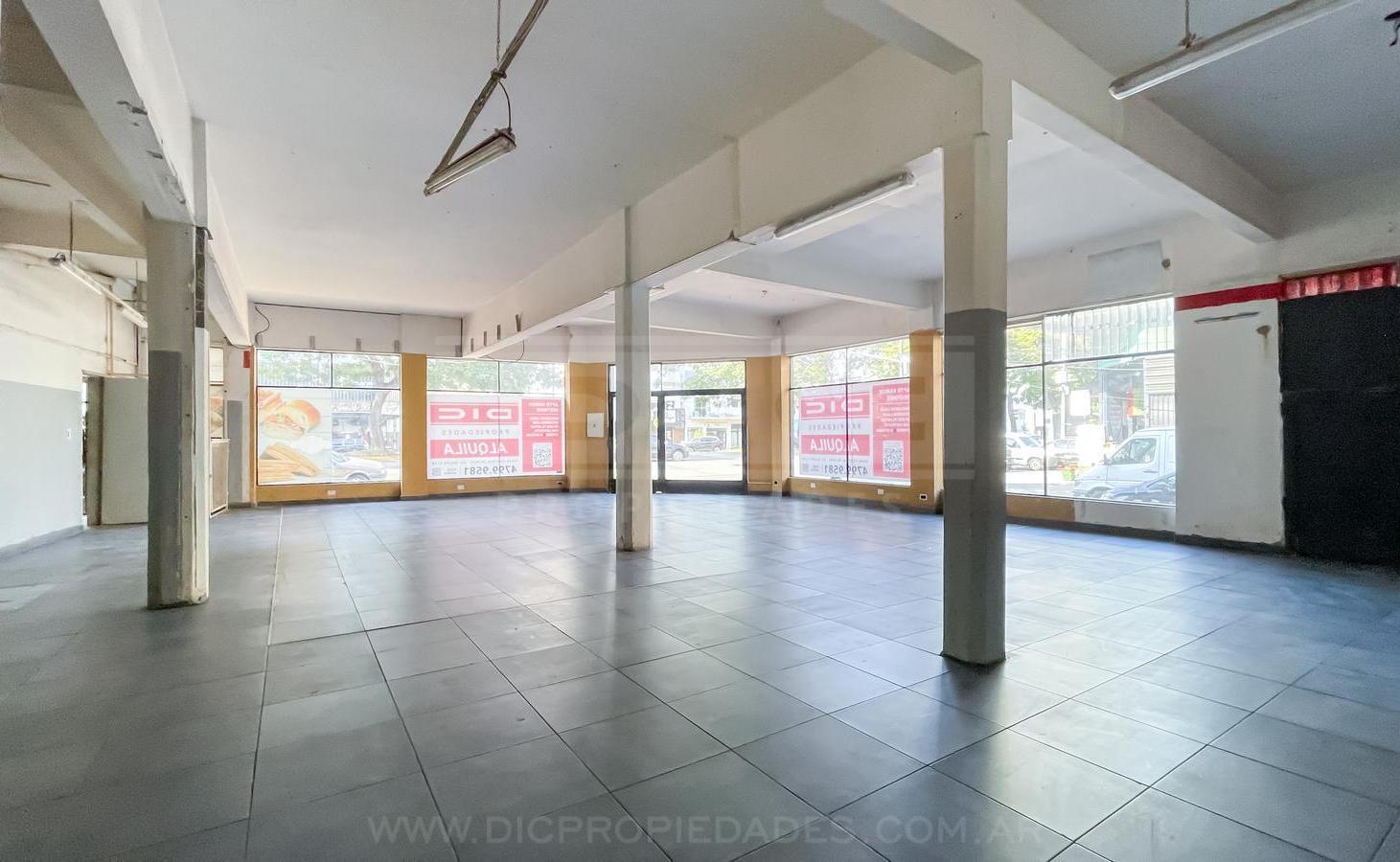 Foto de Local Comercial Alquiler - Olivos, imagen 2