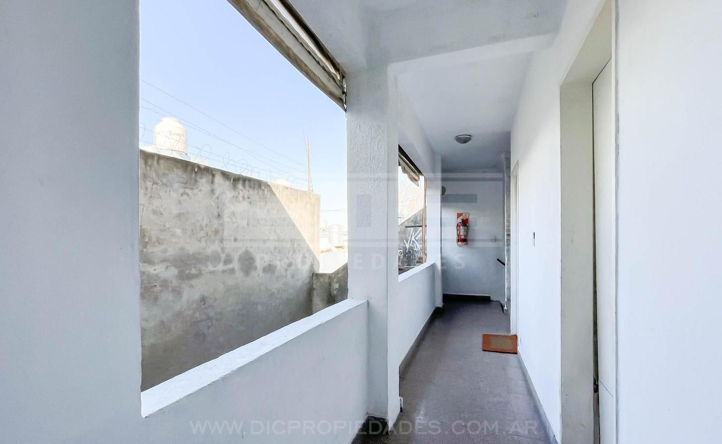 Foto de Oficina Comercial Venta - Munro-Este, imagen 1