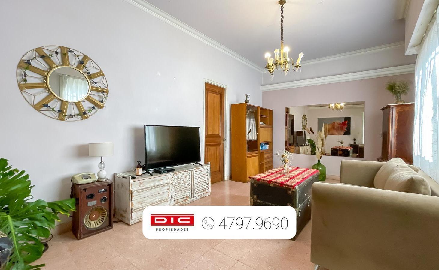 Foto de Chalet 4 dormitorios Venta - Florida Oeste, imagen 1