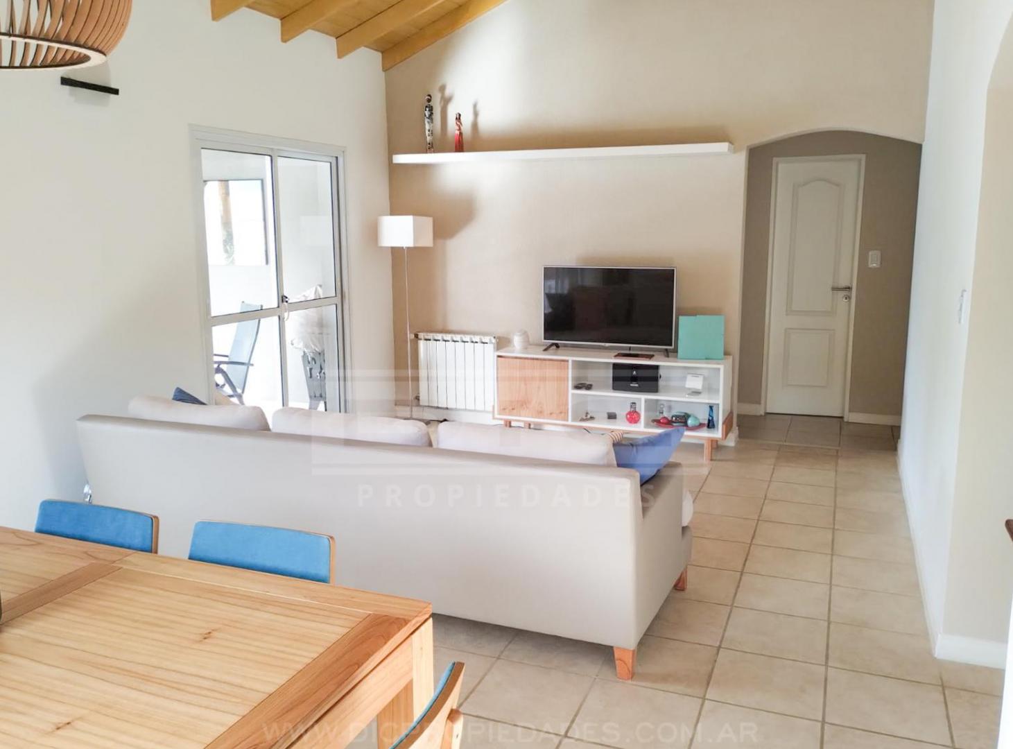 Foto de Chalet 3 dormitorios Venta - La Candela, imagen 4