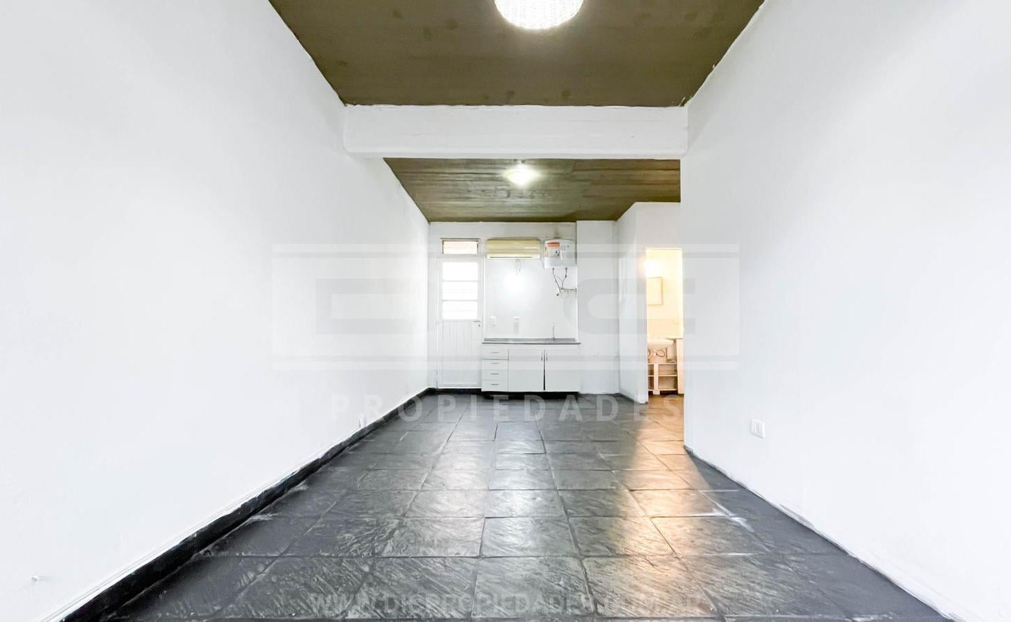 Foto de PH 1 dormitorios Alquiler - Carapachay, imagen 5