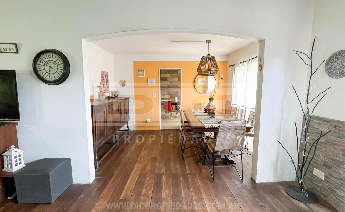 Foto de Casa 4 dormitorios Venta - Don Torcuato, imagen 5