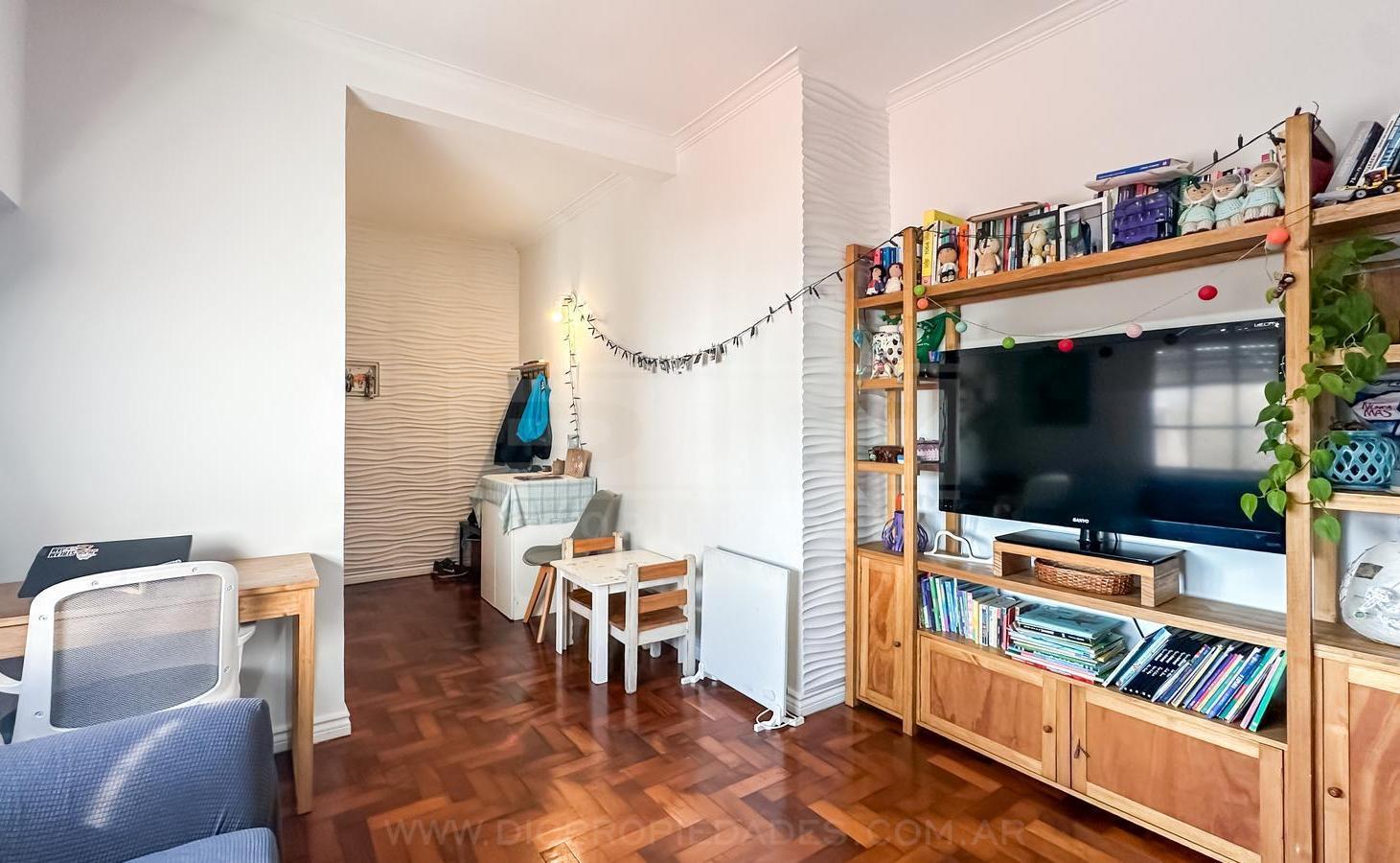 Foto de PH 2 dormitorios Venta - Beccar, imagen 2