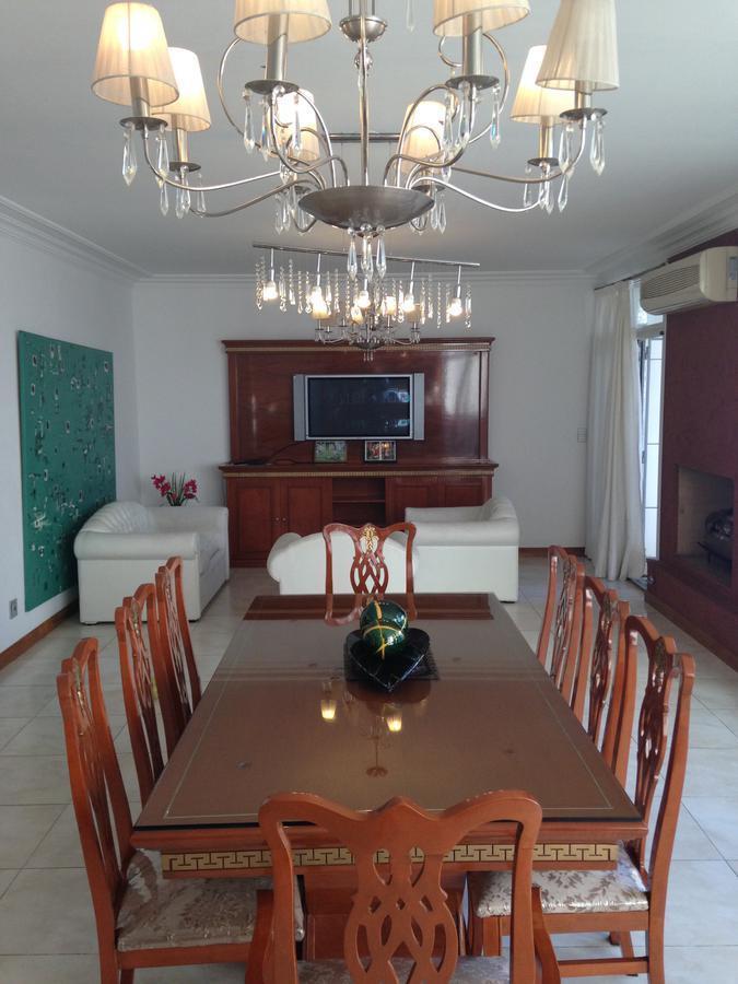 Foto de Chalet de 4 ambientes sobre lote de 450m2 en Las Lomas de San Isidro, imagen 2