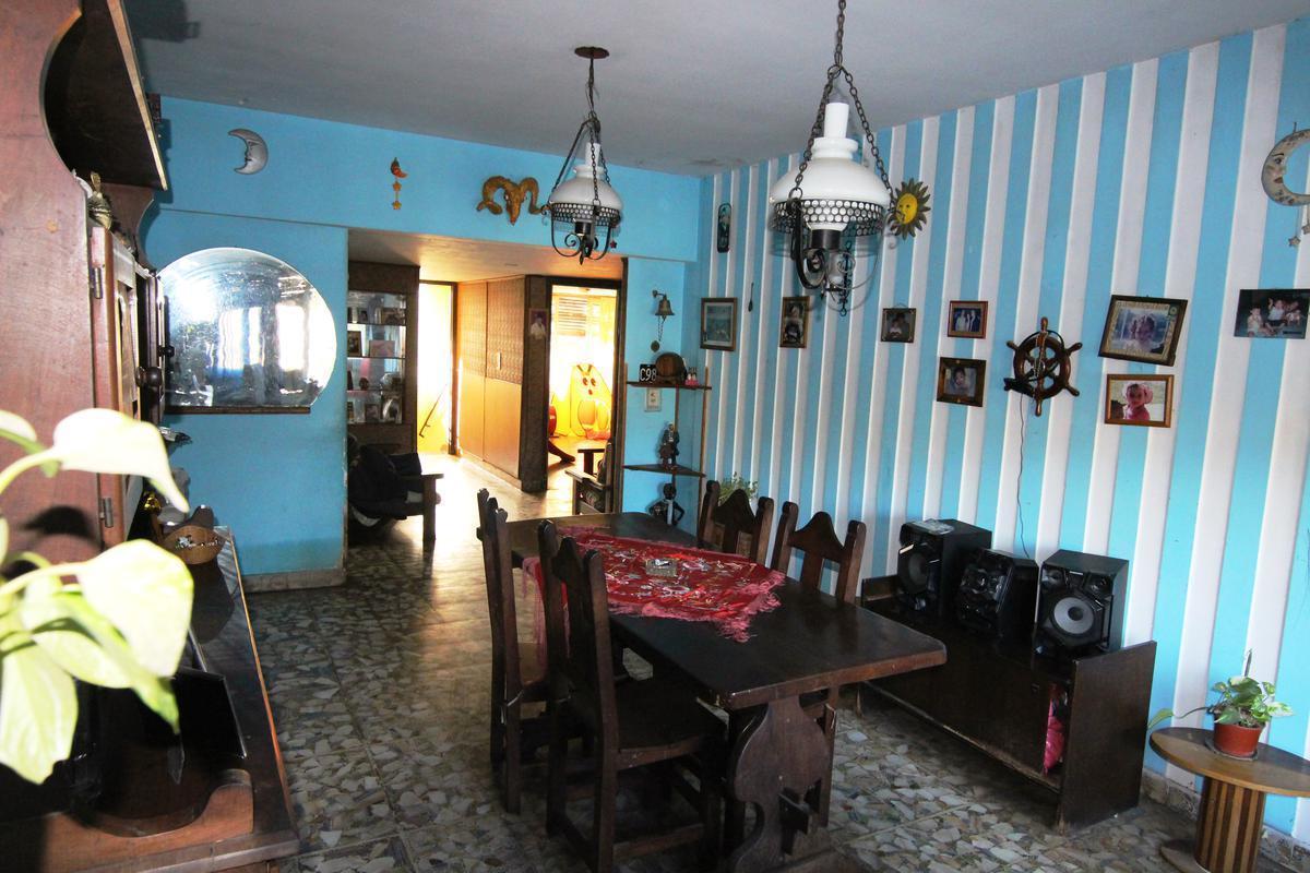 Foto de Casa 4 ambientes entrada independiente galpon de 180m2. Zona Tren de la, imagen 1