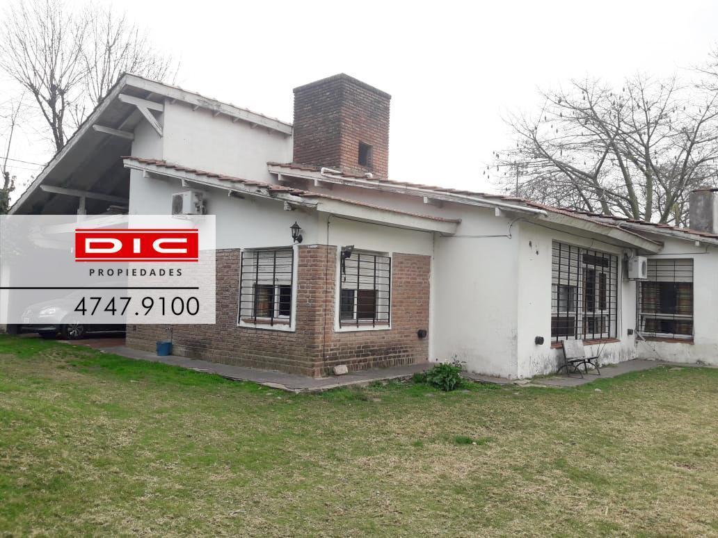 Foto de Muy buen chalet 5 ambientes. Cochera p/2 autos. Próximo a ruta 202, imagen 1