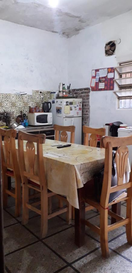 Foto de Casa multifamiliar con cochera cubierta, ideal para dos familias. Beccar, imagen 4