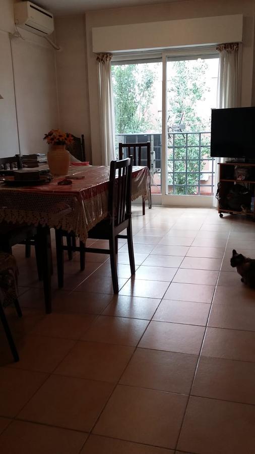 Foto de depto de 2 ambientes en barrio los alamos, imagen 1