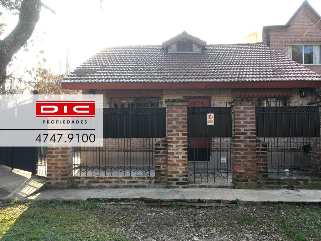 Foto de Chalet en 2 plantas de 4 amb c/patio y parrilla en El Talar, imagen 1