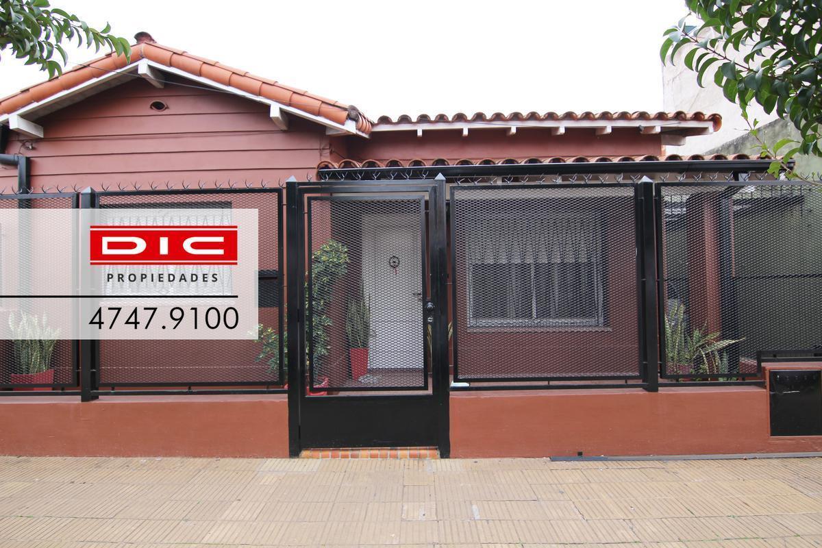 Foto de Muy buen Chalet 3 amb. con Amplio Jardin- Beccar, imagen 1