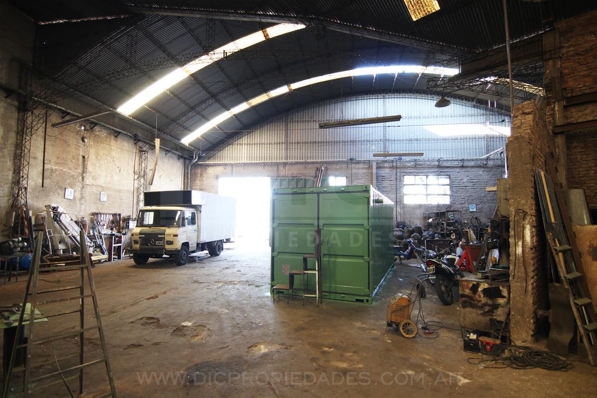 Foto de Deposito 1600m2 cub 5 oficinas - zonificación ID, imagen 3