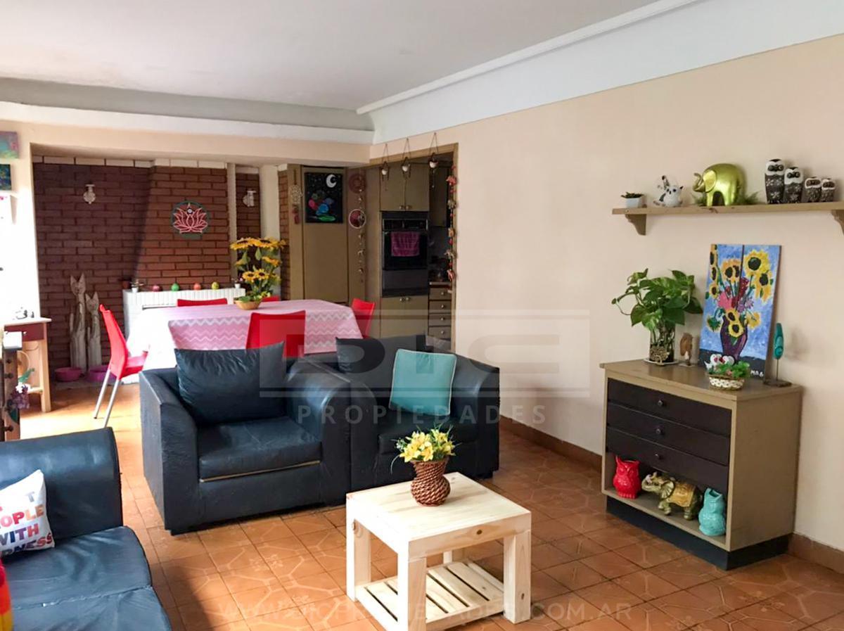 Foto de ph de 4 ambientes en 2 plantas con cochera, imagen 5