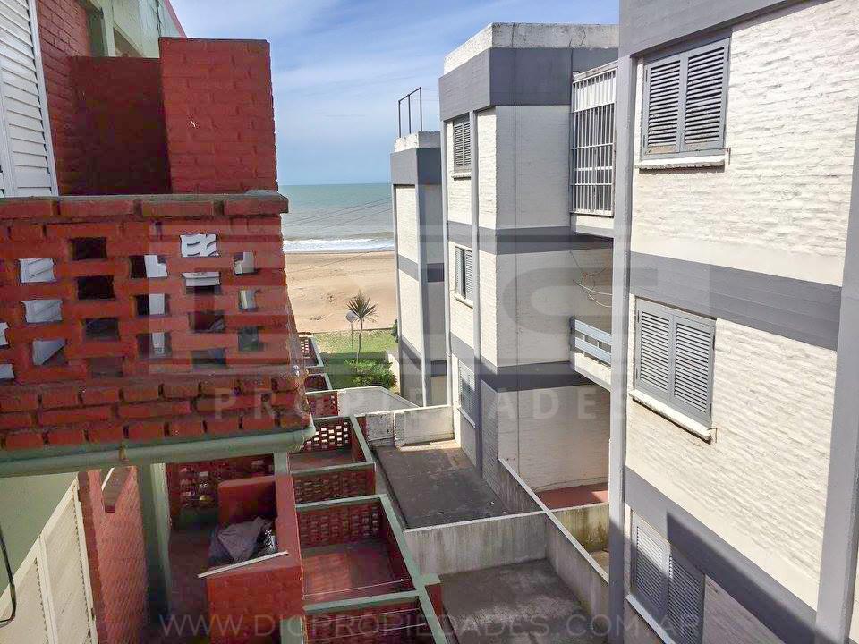 Foto de depto monoambiente con balcón c/vista al mar en Villa Gesell, imagen 1