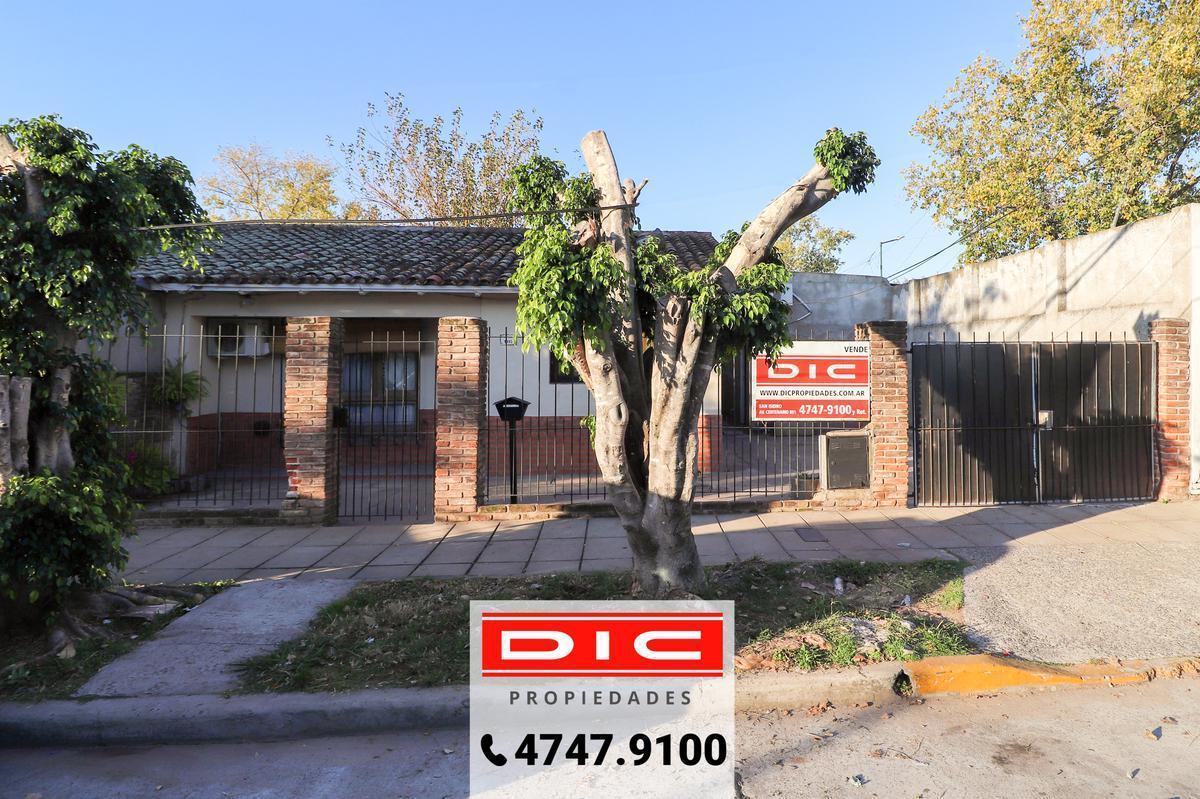 Foto de Casa 3 ambientes - Venta - Beccar, imagen 1