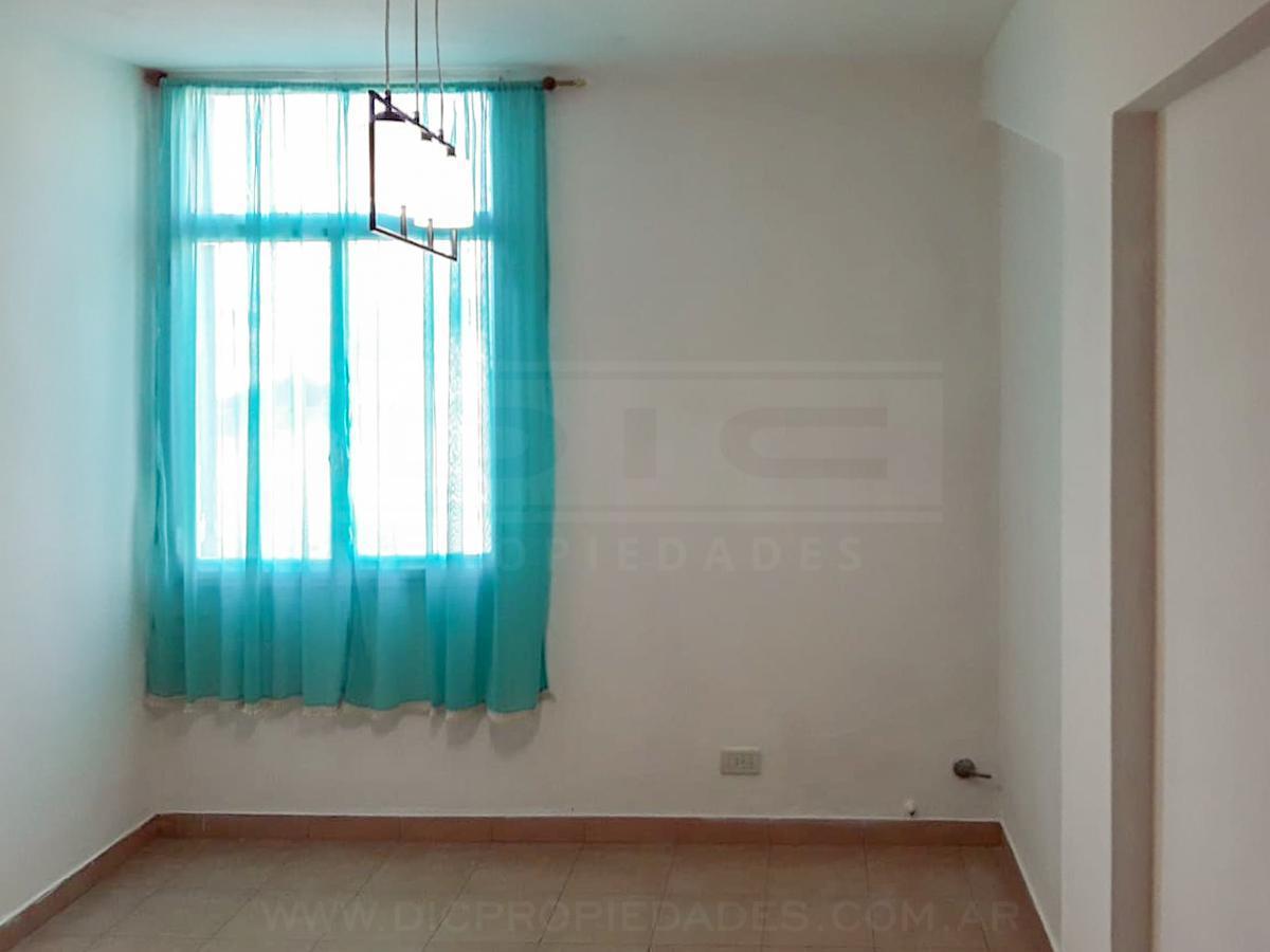 Foto de Departamento 4 ambientes Venta - Beccar, imagen 2