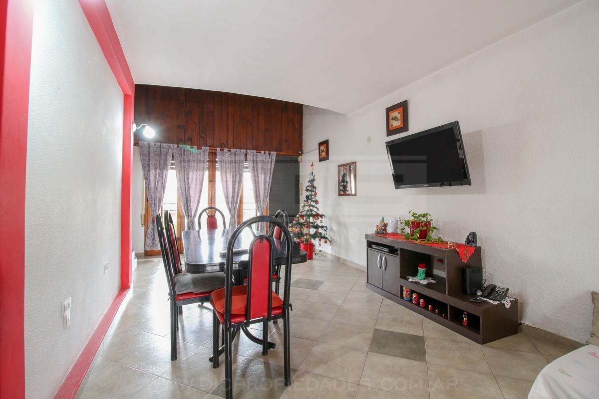 Foto de PH 3 dormitorios Venta - Boulogne, imagen 2