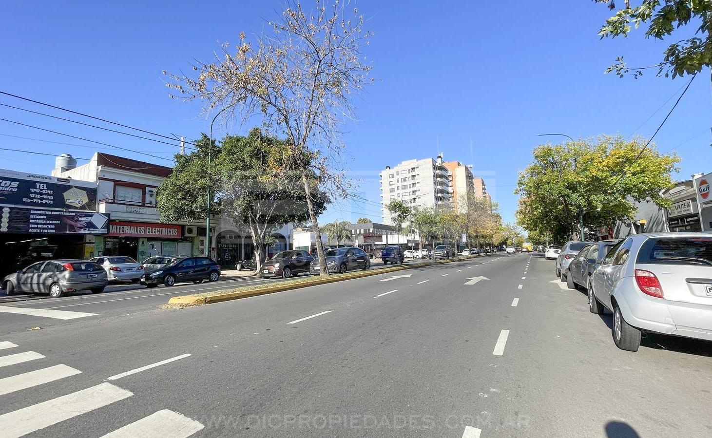 Foto de Casa 5 dormitorios Venta - San Isidro, imagen 2