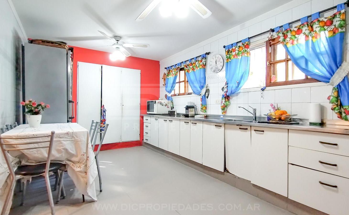 Foto de Casa 6 dormitorios Venta - Vicente López - Maipu/ Río, imagen 4