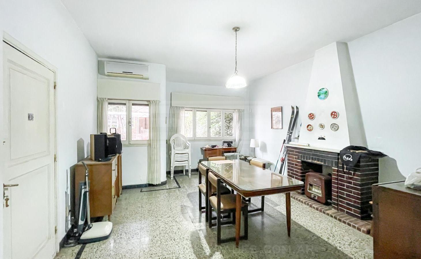 Foto de Chalet 3 dormitorios Venta - Florida Mitre/Este, imagen 4