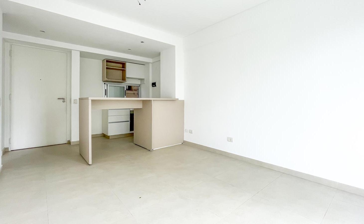 Foto de Excelente departamento 2 ambientes - Florida Mitre/Este, imagen 1