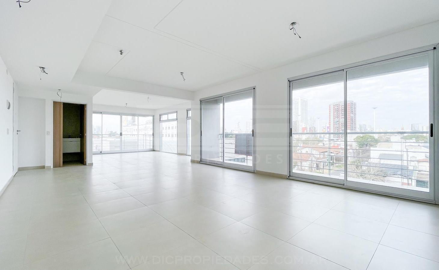 Foto de Excelente departamento 3 ambientes - Florida Mitre/Este, imagen 1