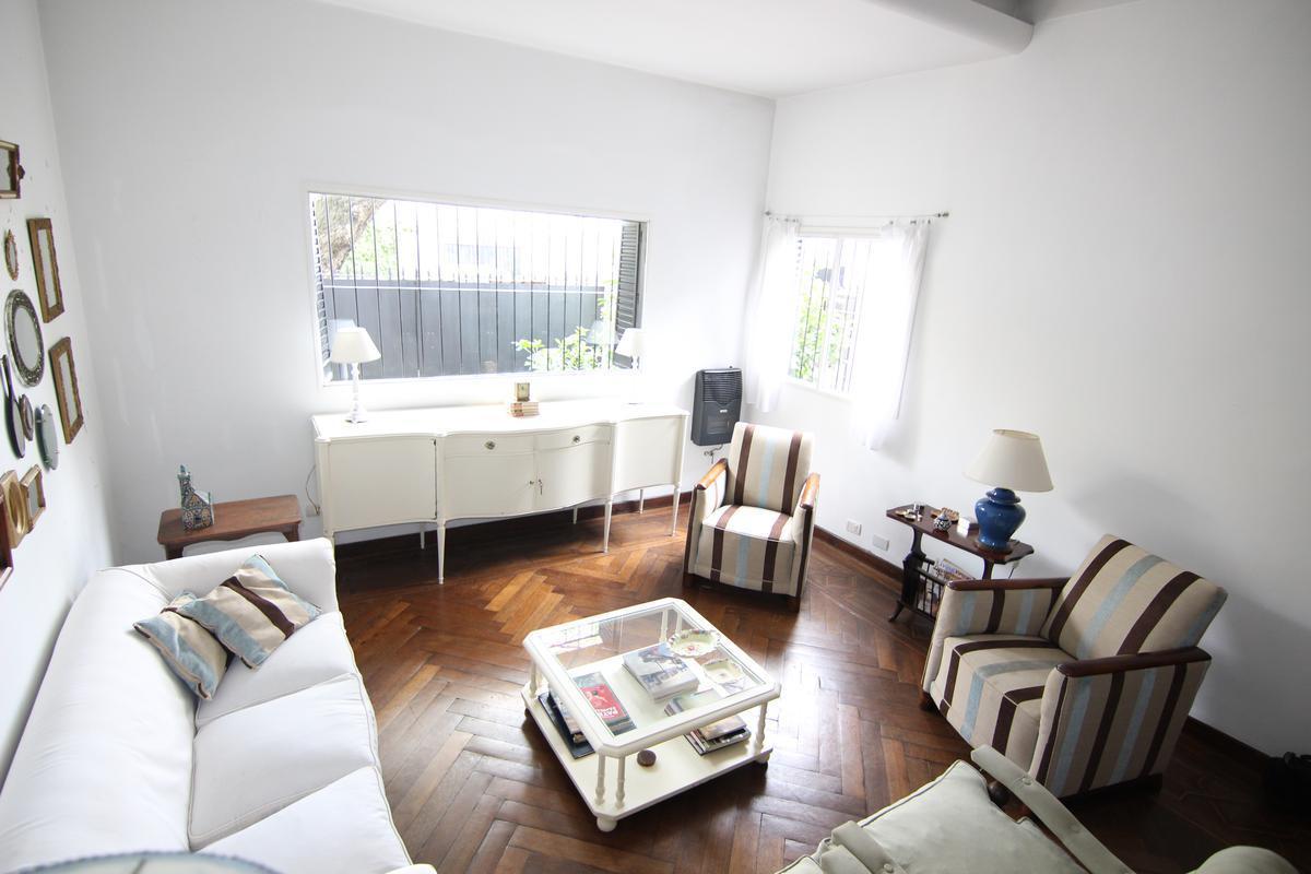 Foto de Casa 5 ambientes Venta - Florida Mitre/Este, imagen 2