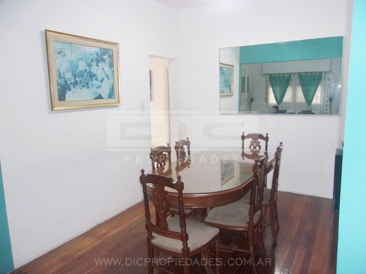 Foto de PH 2 dormitorios Venta - Florida Belgrano-Oeste, imagen 2