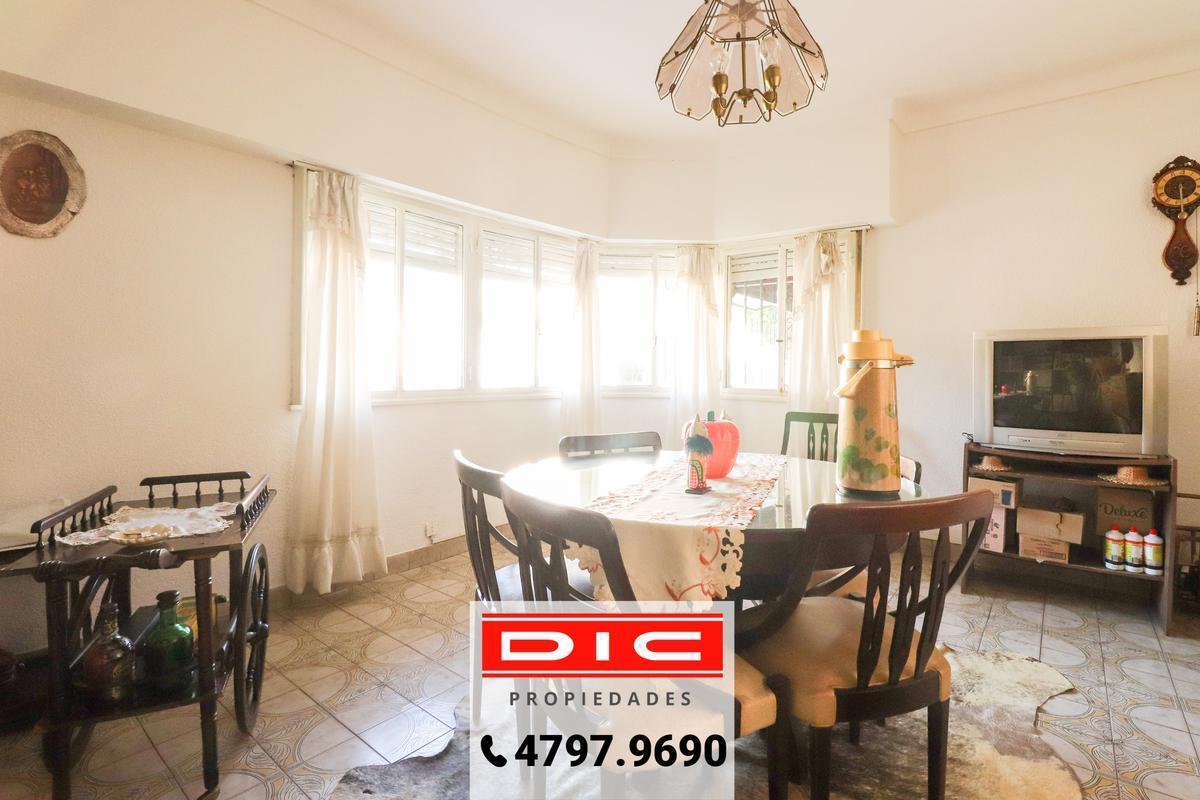 Foto de Casa 3 dormitorios Venta - Florida Oeste, imagen 2