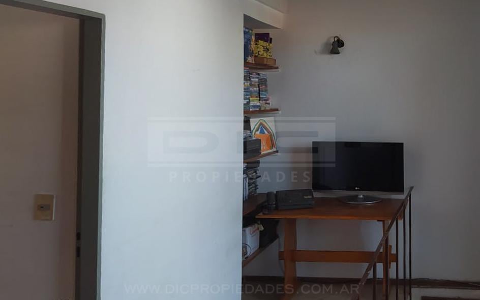 Foto de Casa 5 ambientes Venta - Florida Oeste, imagen 3