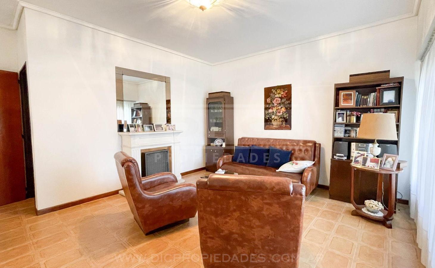 Foto de PH 3 dormitorios Venta - Florida Oeste, imagen 2