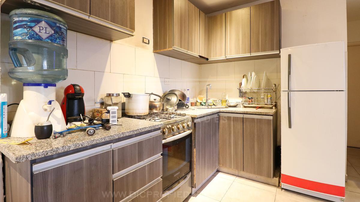 Foto de PH 2 dormitorios Venta - Barrio Vicente López, imagen 4