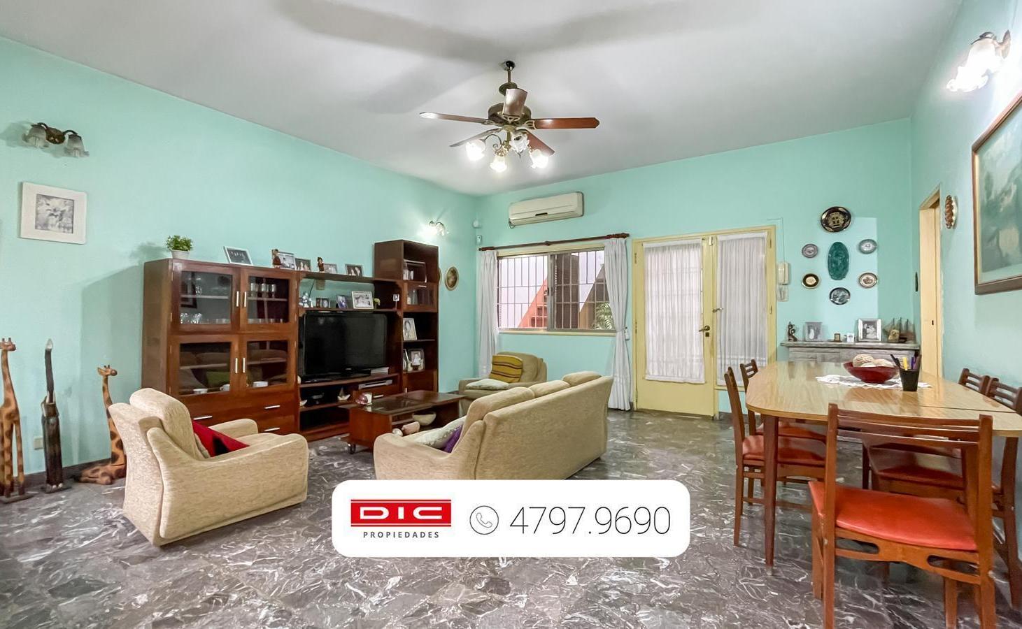 Foto de Casa 3 dormitorios venta - Barrio Vicente López, imagen 1