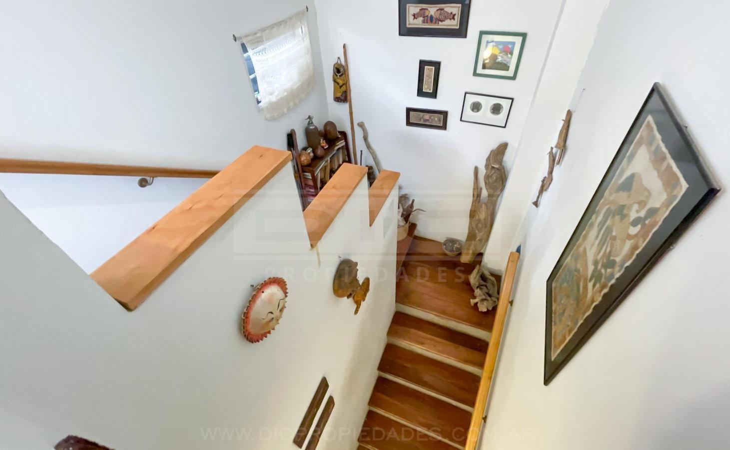 Foto de Casa 4 dormitorios Venta - Florida Mitre/Este, imagen 2