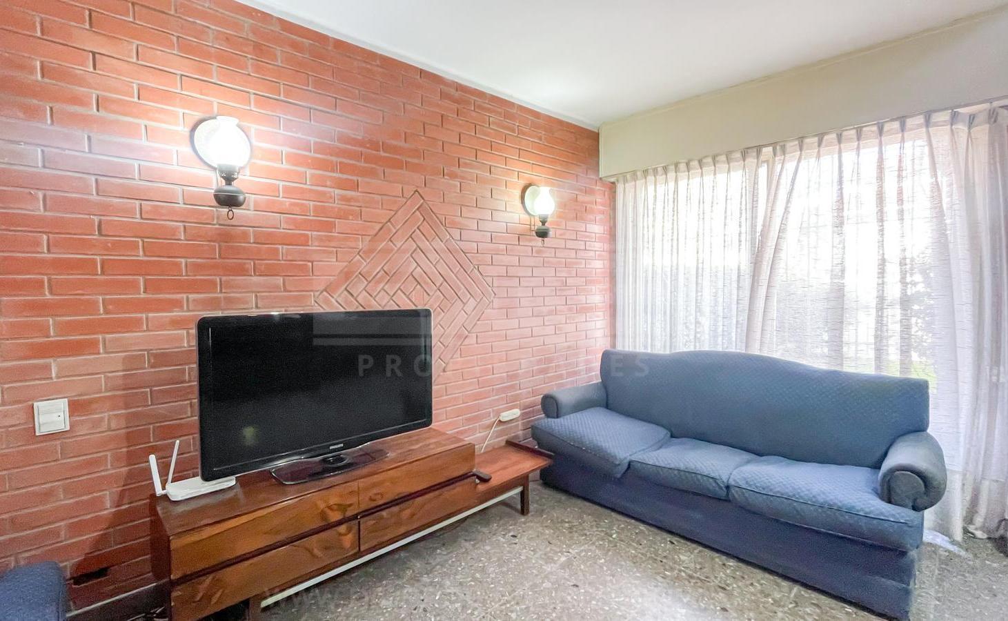 Foto de Casa 4 dormitorios Venta - Olivos-Maipu/Uzal, imagen 5