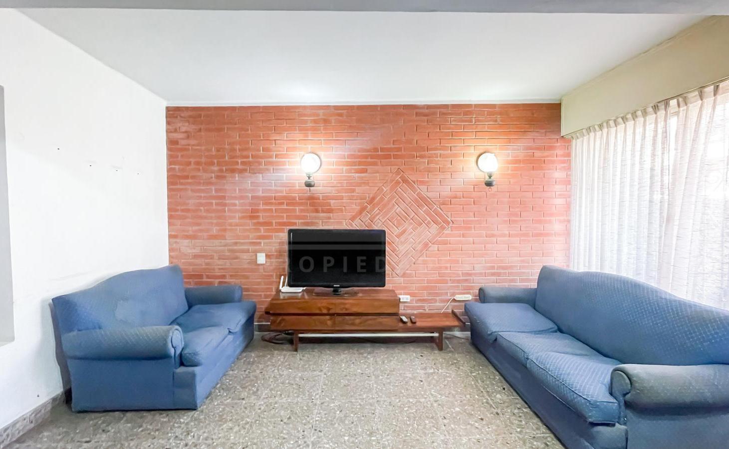 Foto de Casa 4 dormitorios Venta - Olivos-Maipu/Uzal, imagen 4