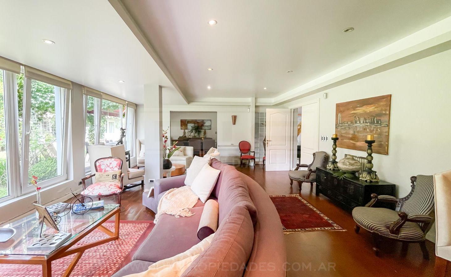 Foto de Chalet 8 dormitorios Venta - La Lucila-Vias/Libert., imagen 5