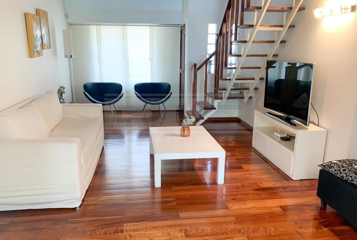 Foto de Chalet 3 dormitorios Venta - Olivos-Maipu/Uzal, imagen 3