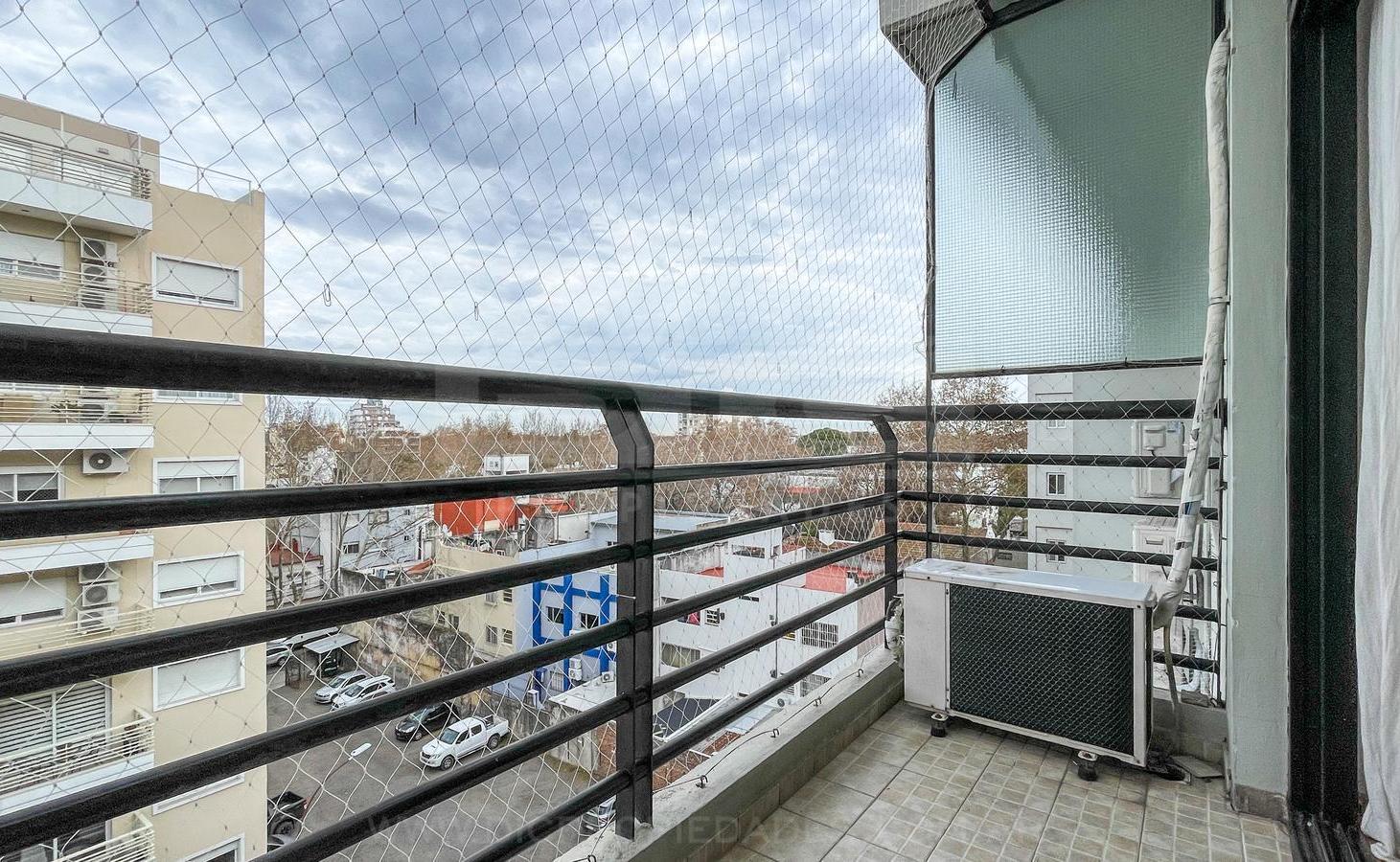 Foto de Semipiso 4 ambientes Venta - Olivos, imagen 2
