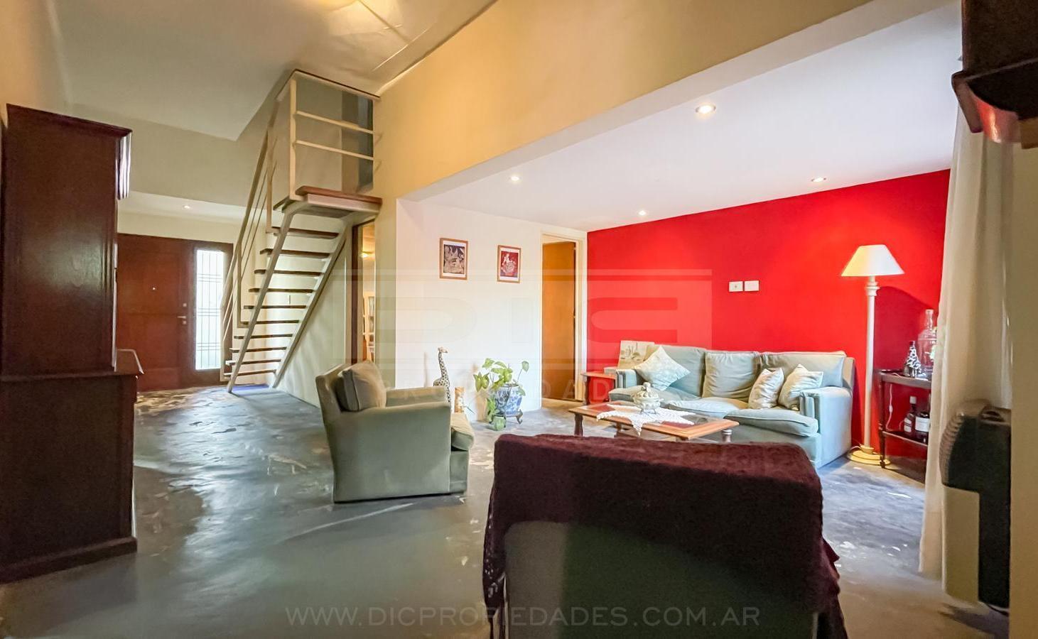 Foto de Casa 4 dormitorios Venta - Olivos, imagen 3