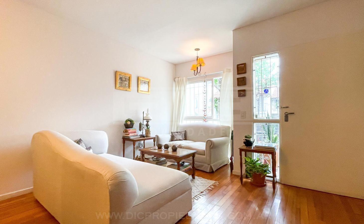 Foto de Triplex 3 dormitorios Venta - Olivos-Maipu/Uzal, imagen 3
