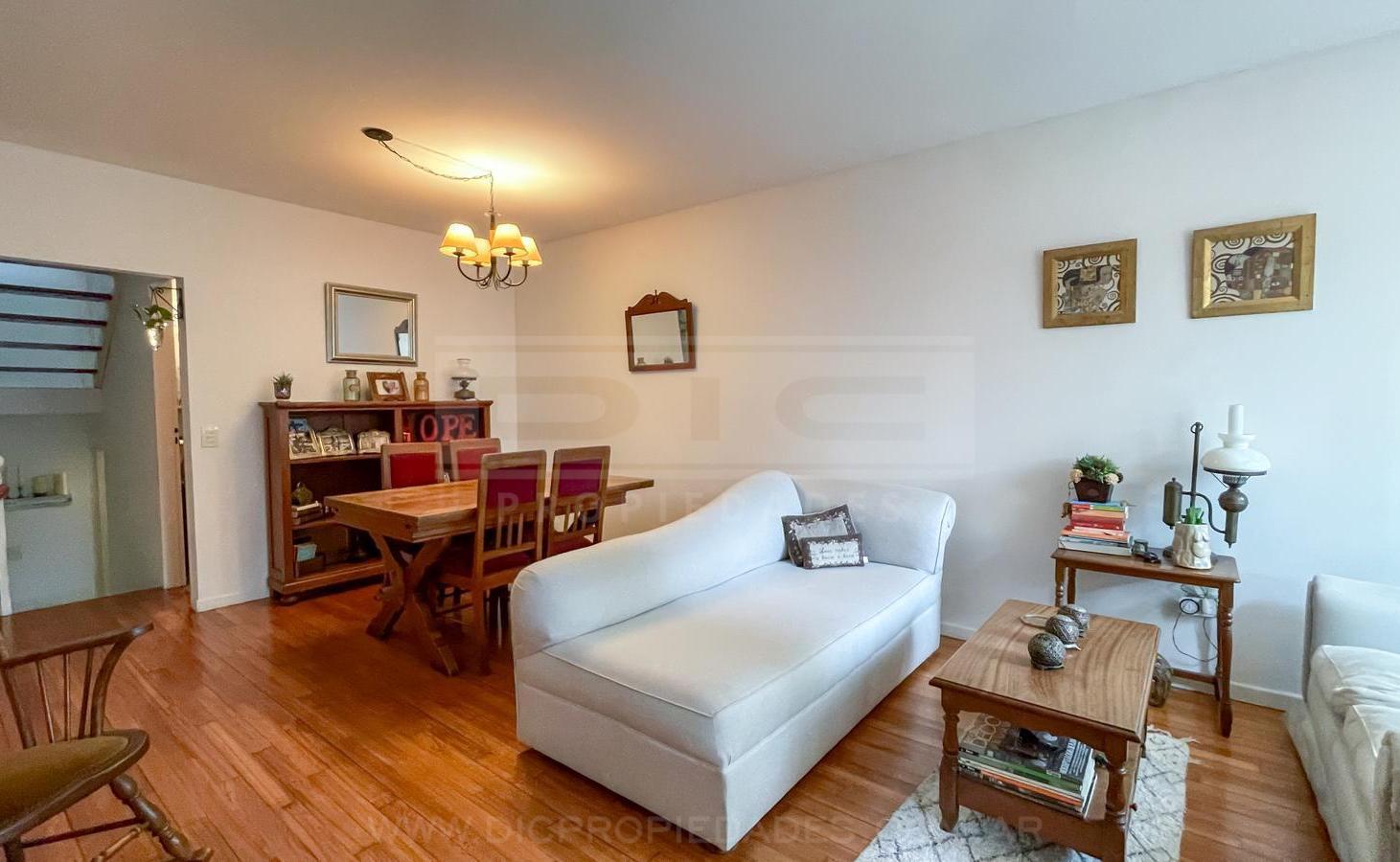 Foto de Triplex 3 dormitorios Venta - Olivos-Maipu/Uzal, imagen 4