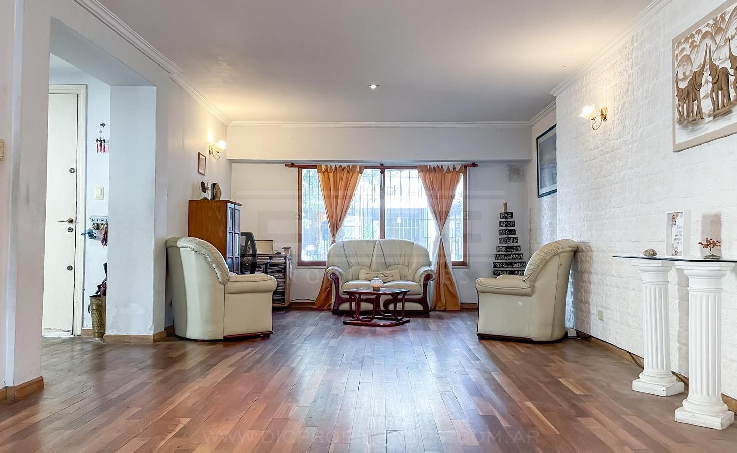 Foto de Casa 4 dormitorios Venta - Olivos, imagen 4