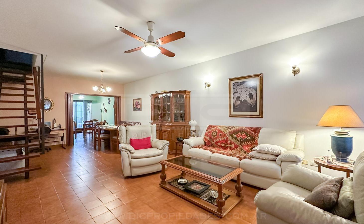 Foto de Duplex 3 dormitorios Venta - Olivos Uzal / Panamericana, imagen 5