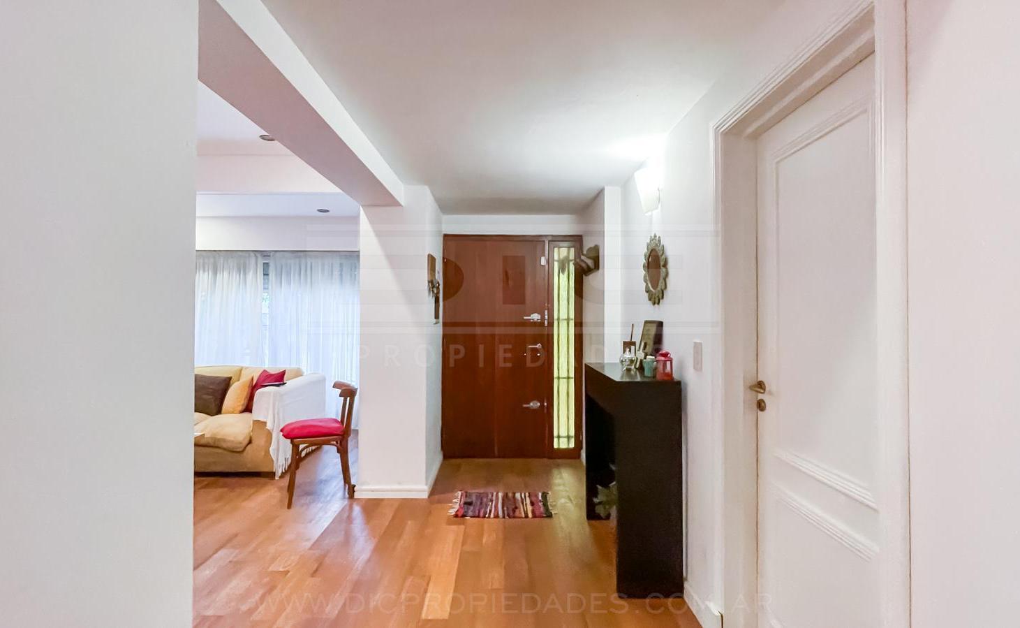 Foto de Casa 4 dormitorios Venta - La Lucila-Vias/Maipu, imagen 1