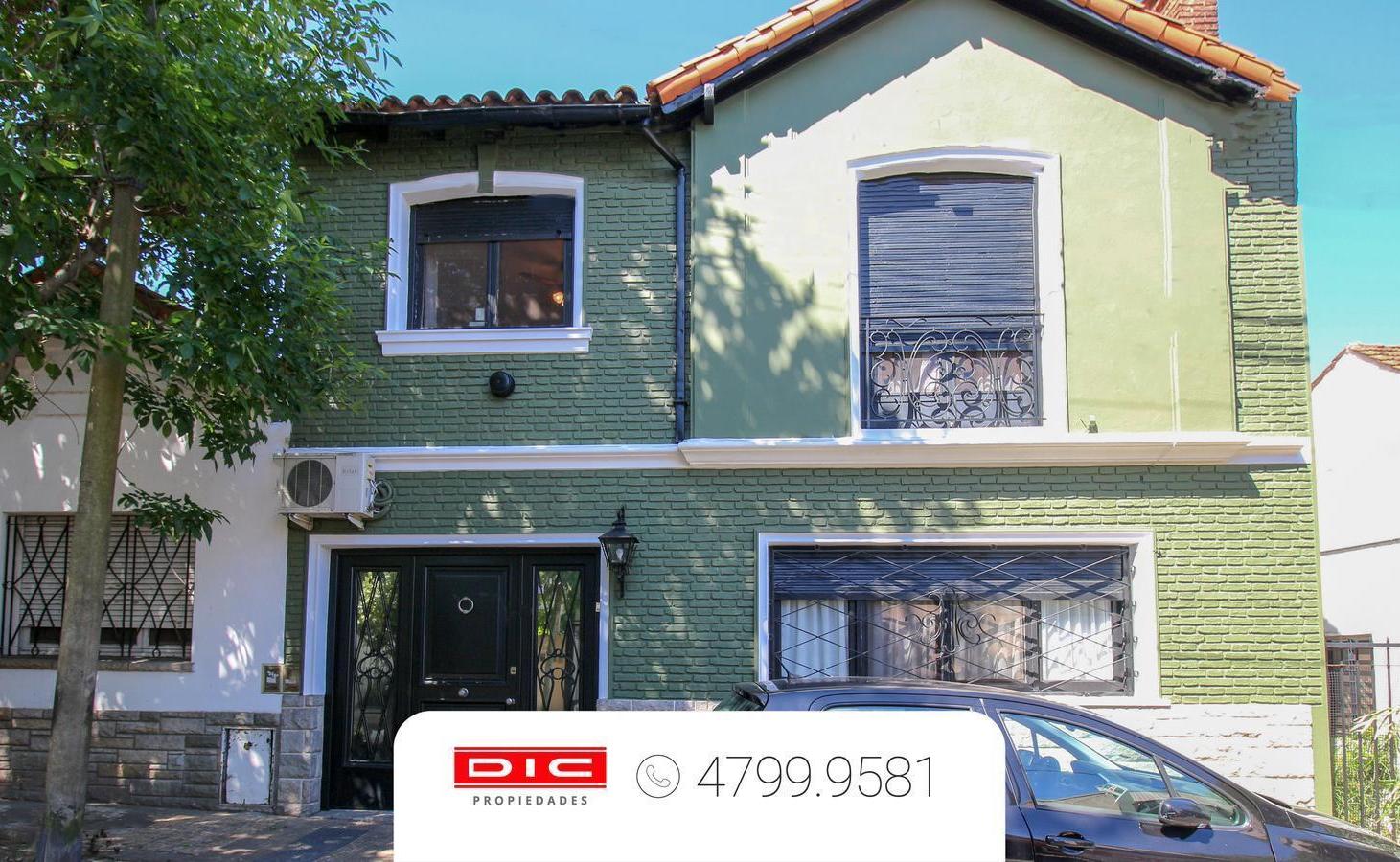 Foto de Chalet 3 dormitorios Venta - Olivos, imagen 1