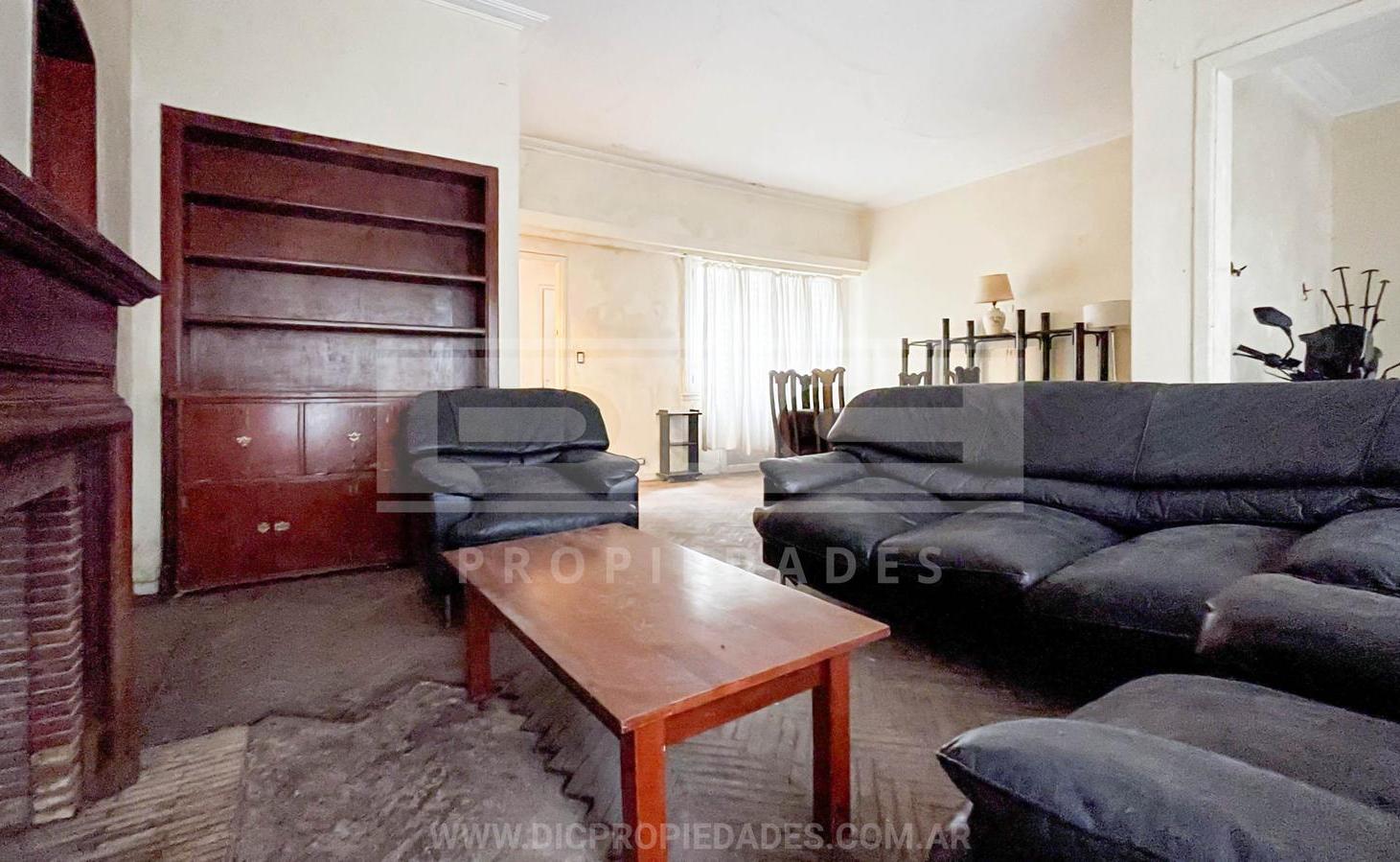 Foto de Chalet 3 dormitorios Venta - La Lucila, imagen 4
