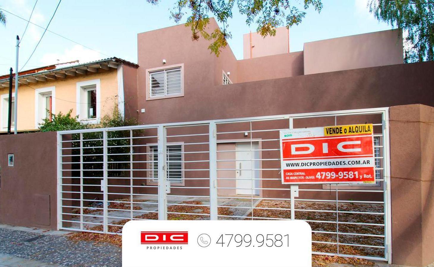 Foto de PH 4 ambientes Venta - Olivos, imagen 1