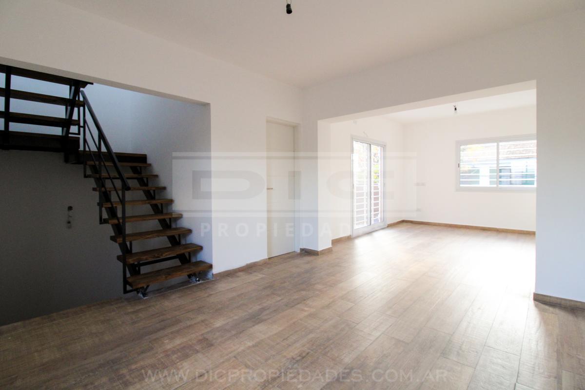 Foto de PH 4 ambientes Venta - Olivos, imagen 4