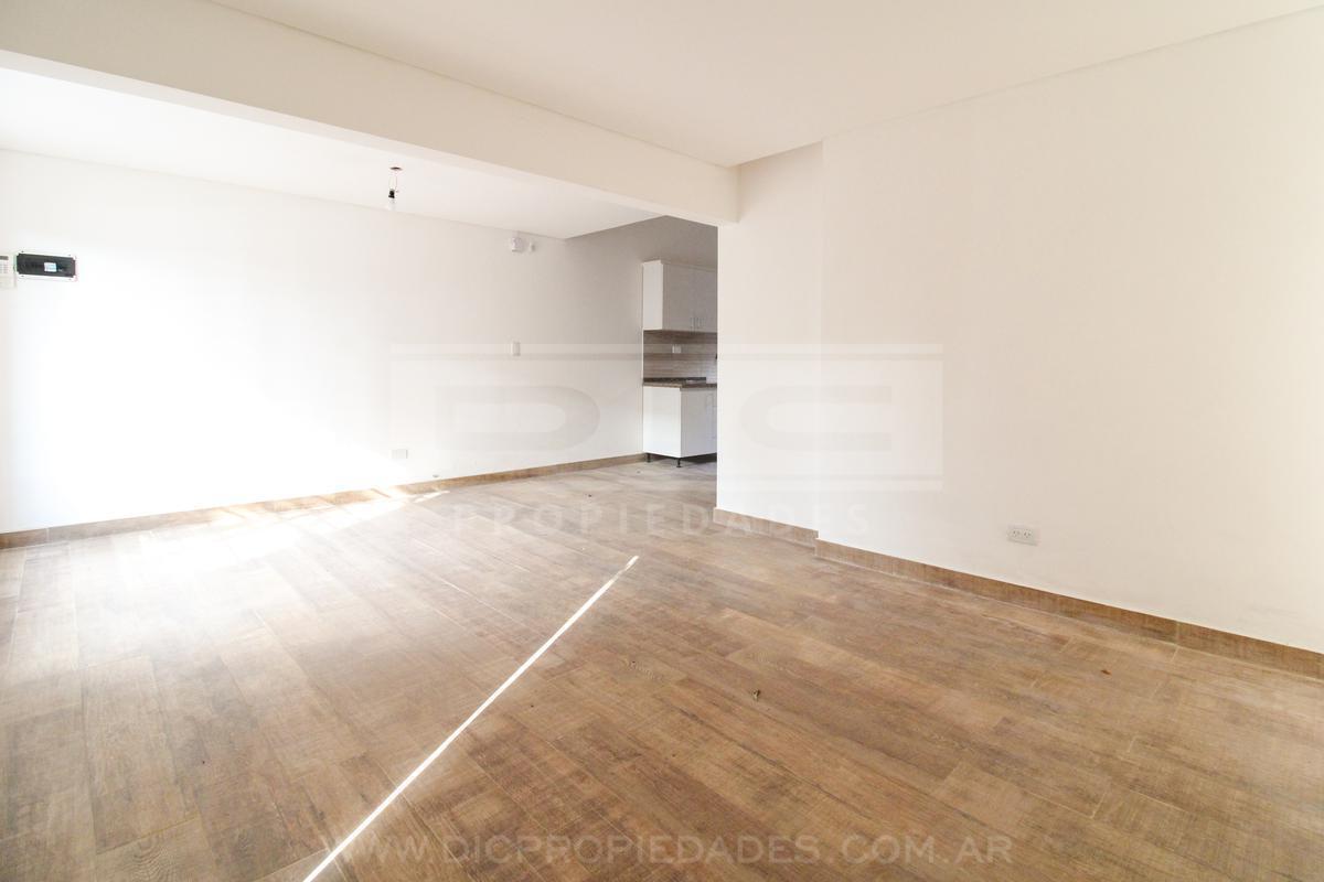 Foto de PH 4 ambientes Venta - Olivos, imagen 5